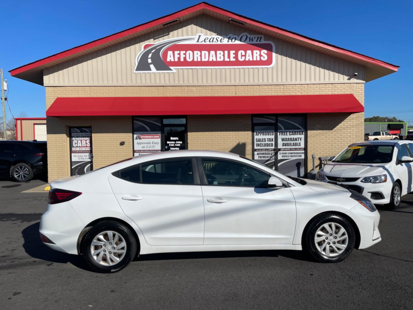 2020 White Hyundai Elantra (5NPD74LF3LH) with an 4-Cyl, 2.0 Liter engine, Automatic, IVT transmission, located at 8008 Warden Rd, Sherwood, AR, 72120, (501) 801-6100, 34.830078, -92.186684 - Photo#0